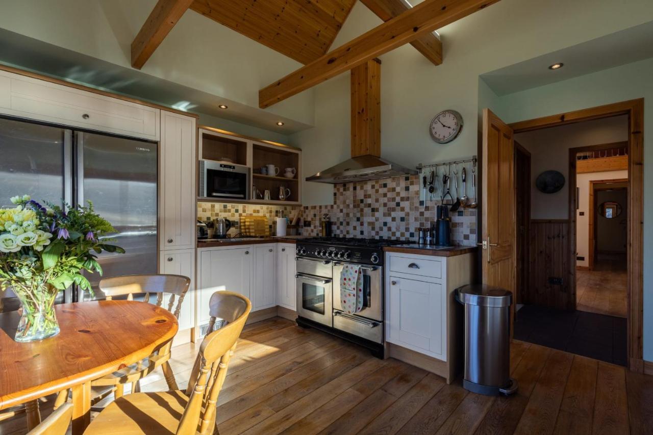 Shore Cottage Isle Of Skye Portree Bagian luar foto